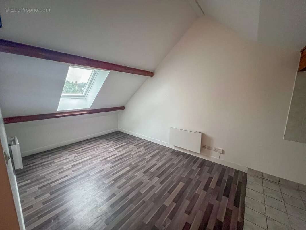 Appartement à vendre, 18m², Saint-Rémy-lès-Chevreuse