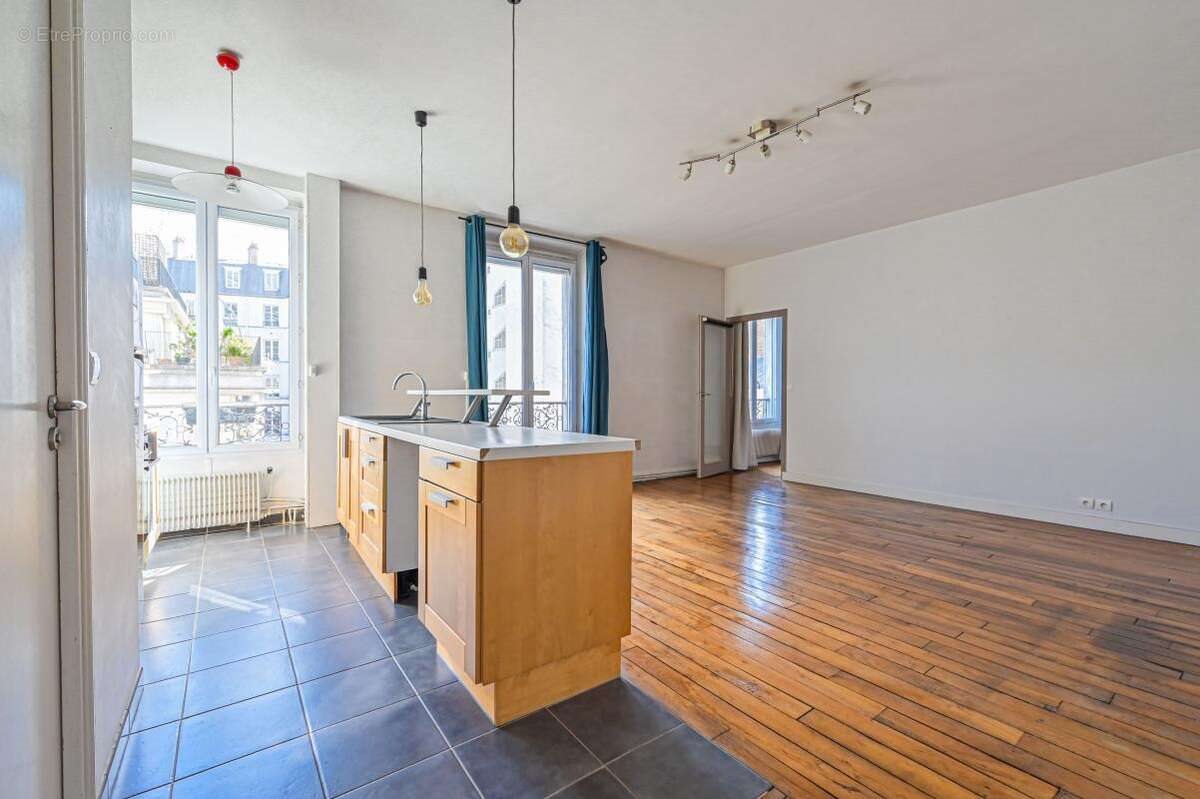 Appartement à vendre, 60m², Paris 11ème