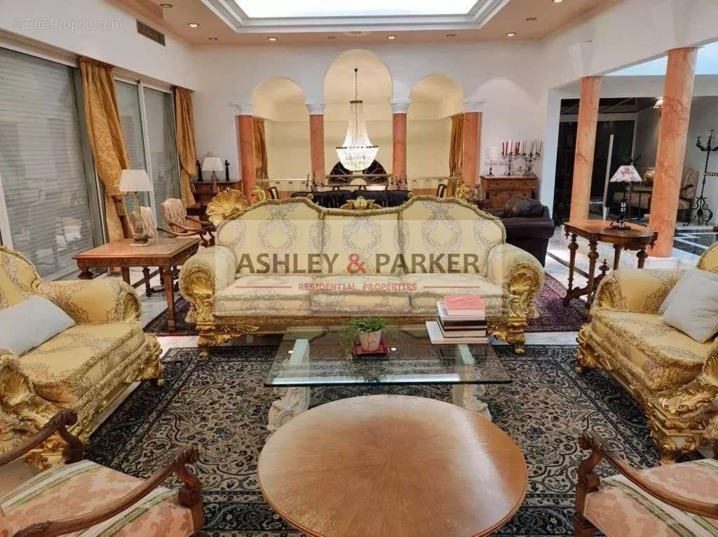 Maison à vendre, 650m², Nice