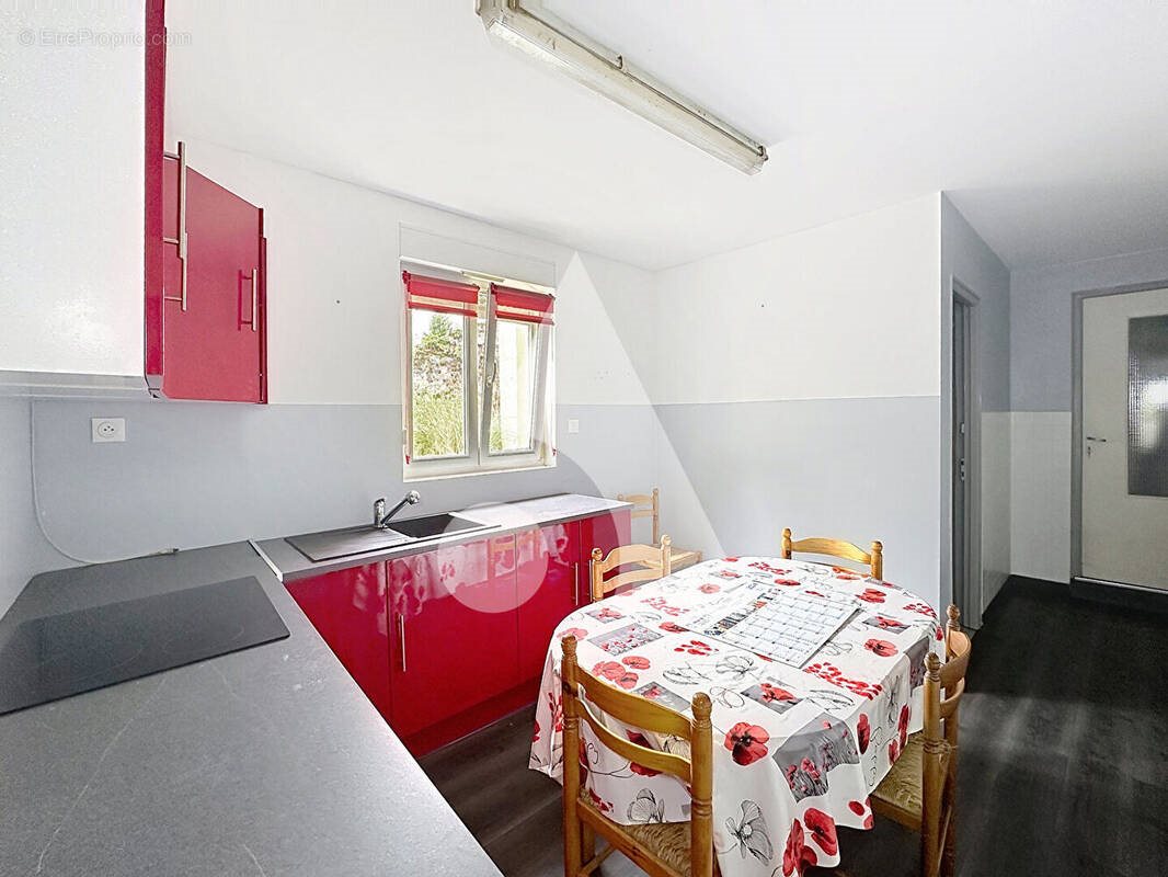 Maison à vendre, 198m², Vieux-Condé