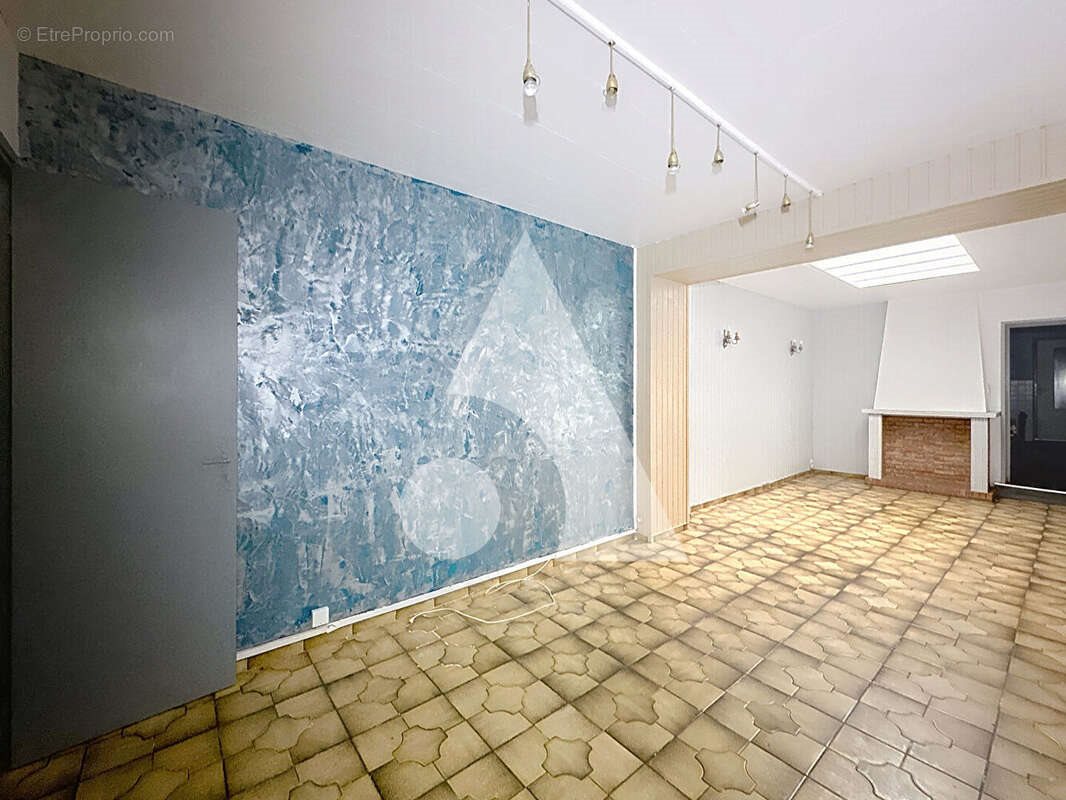 Maison à vendre, 198m², Vieux-Condé