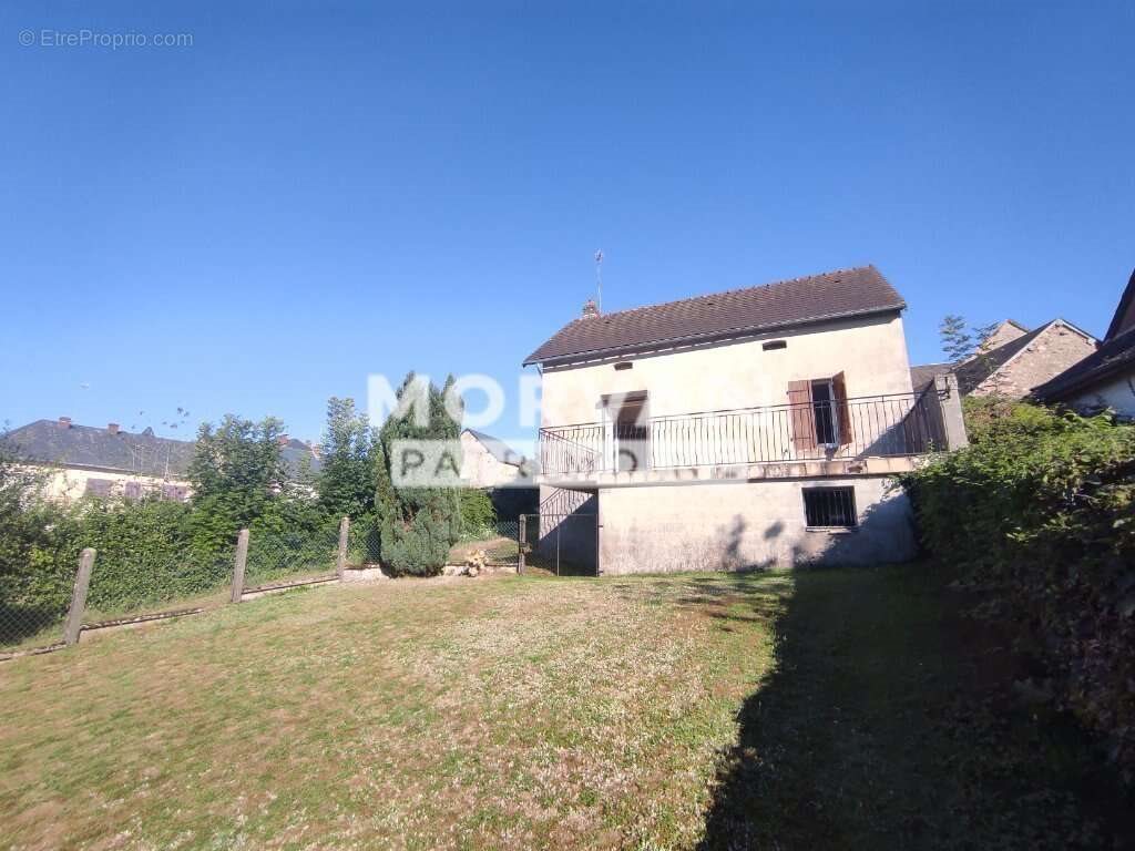 Maison à vendre, 46m², Saint-Péreuse