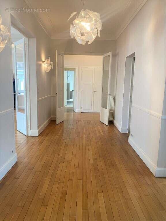 Appartement à vendre, 200m², Clermont-Ferrand