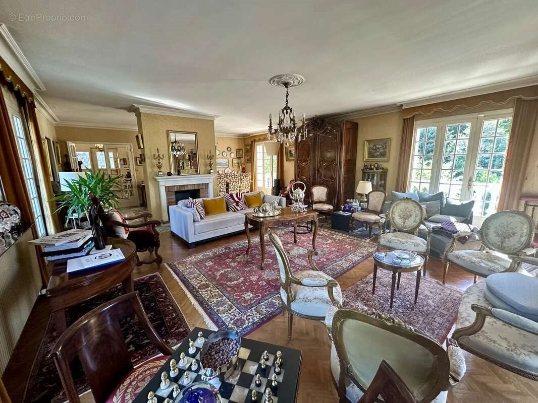 Maison à vendre, 225m², Aix-les-Bains