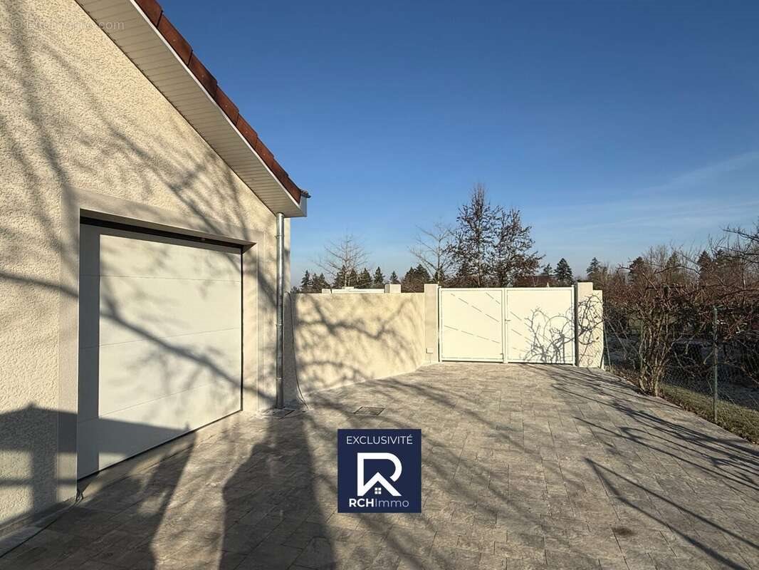 Maison à vendre, 99m², Heyrieux