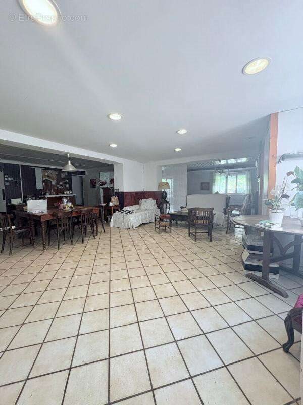 Maison à vendre, 236m², Broye-Aubigney-Montseugny