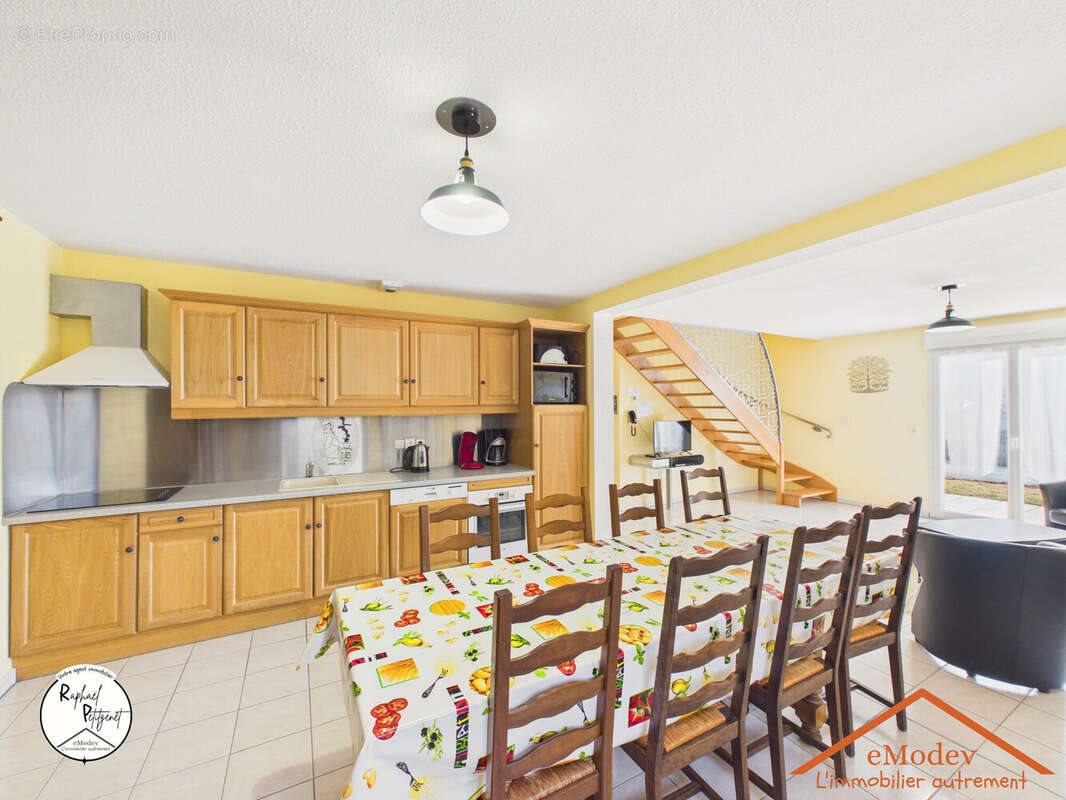 Maison à vendre, 105m², Rupt-sur-Moselle