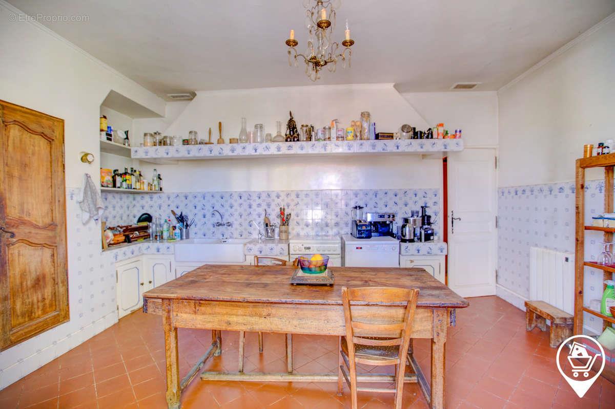 Maison à vendre, 195m², Marseille 14ème