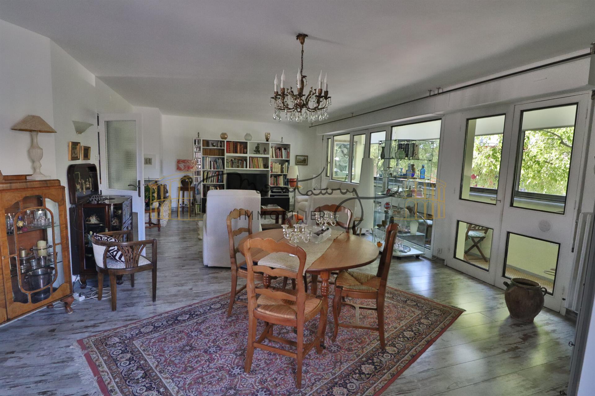 Appartement à vendre, 125m², Nîmes