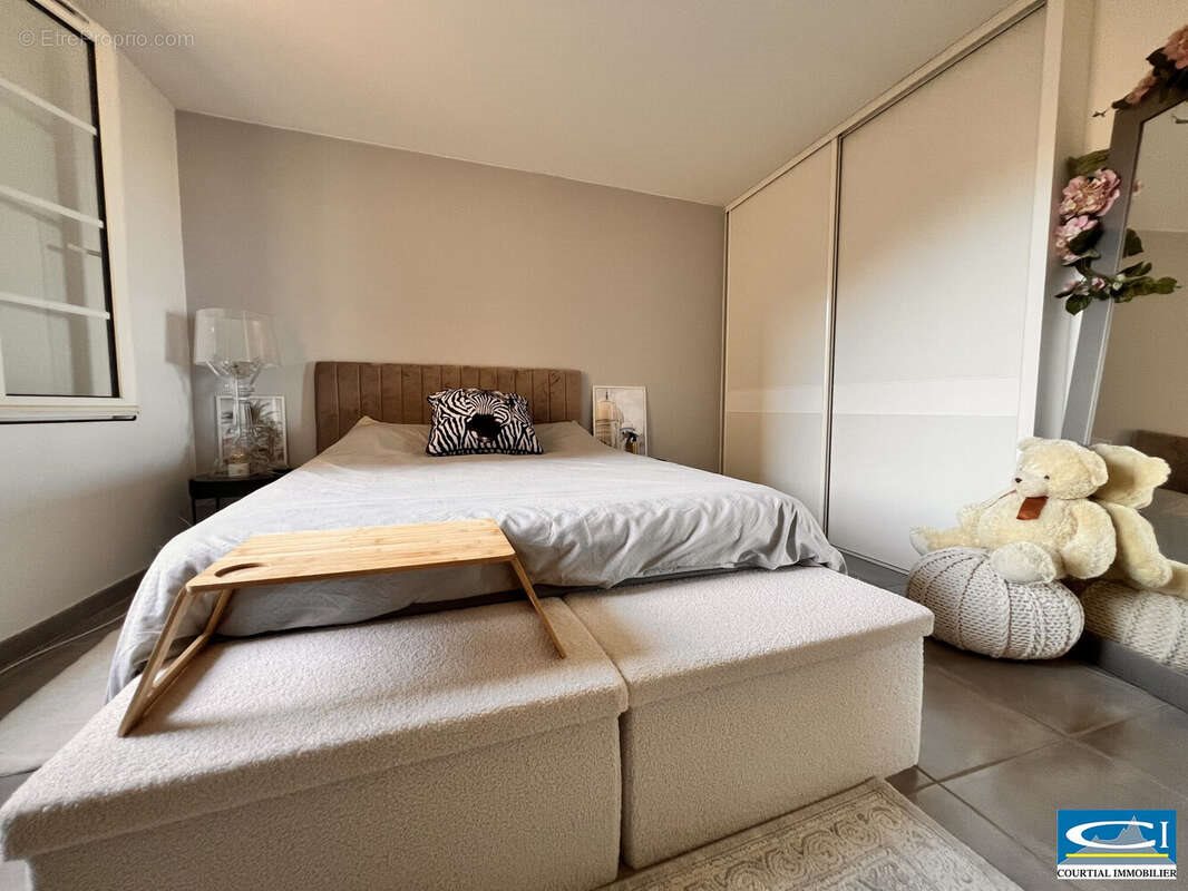 Appartement à vendre, 71m², Tain-l'Hermitage