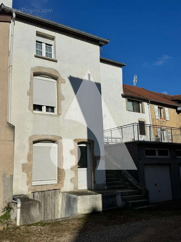 Appartement à vendre, 121m², Neufchâteau