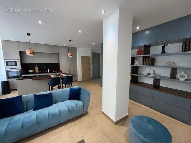 Appartement à vendre, 82m², Saint-Etienne