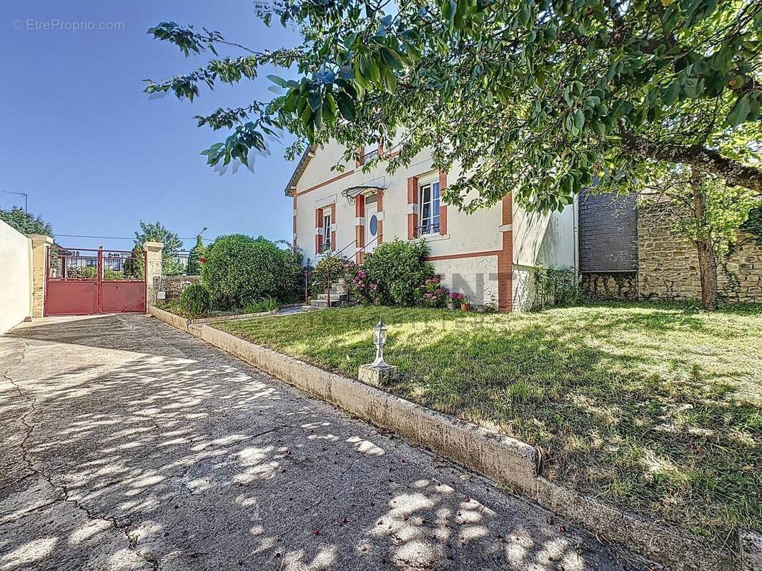 Maison à vendre, 73m², Charleville-Mézières