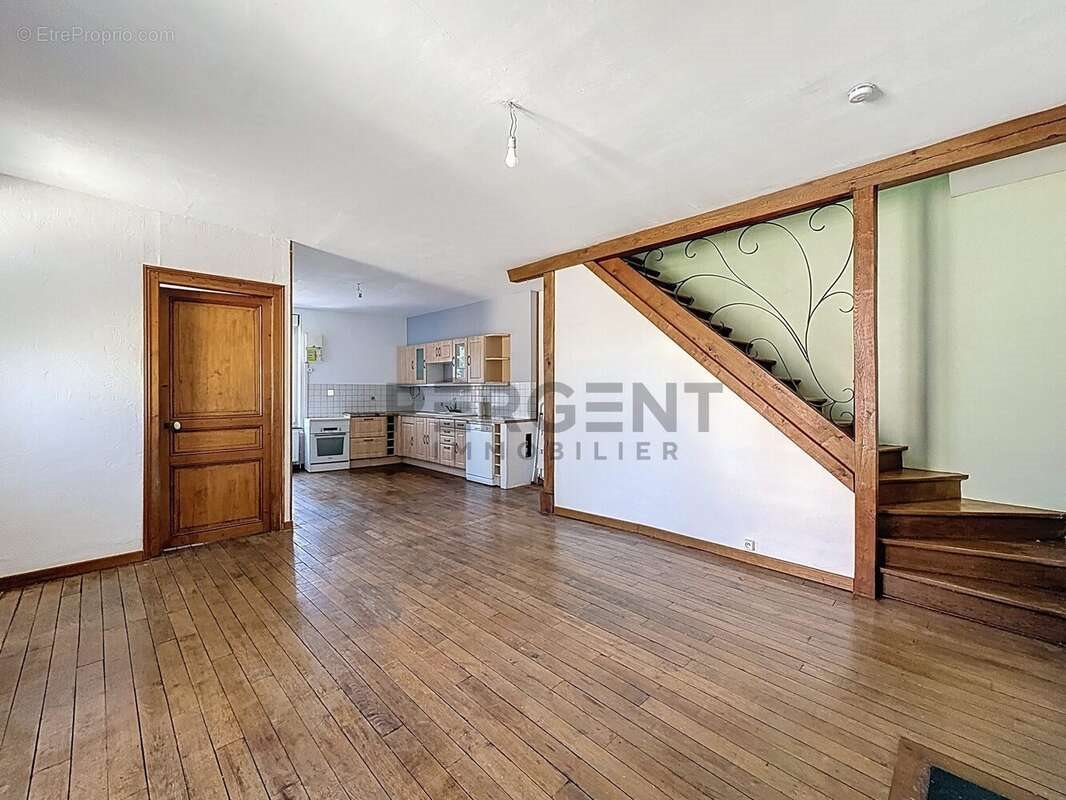 Maison à vendre, 73m², Charleville-Mézières