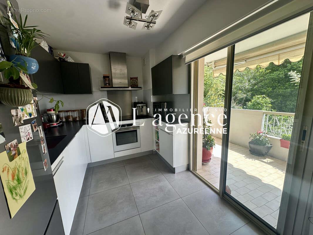 Appartement à vendre, 64m², Nice