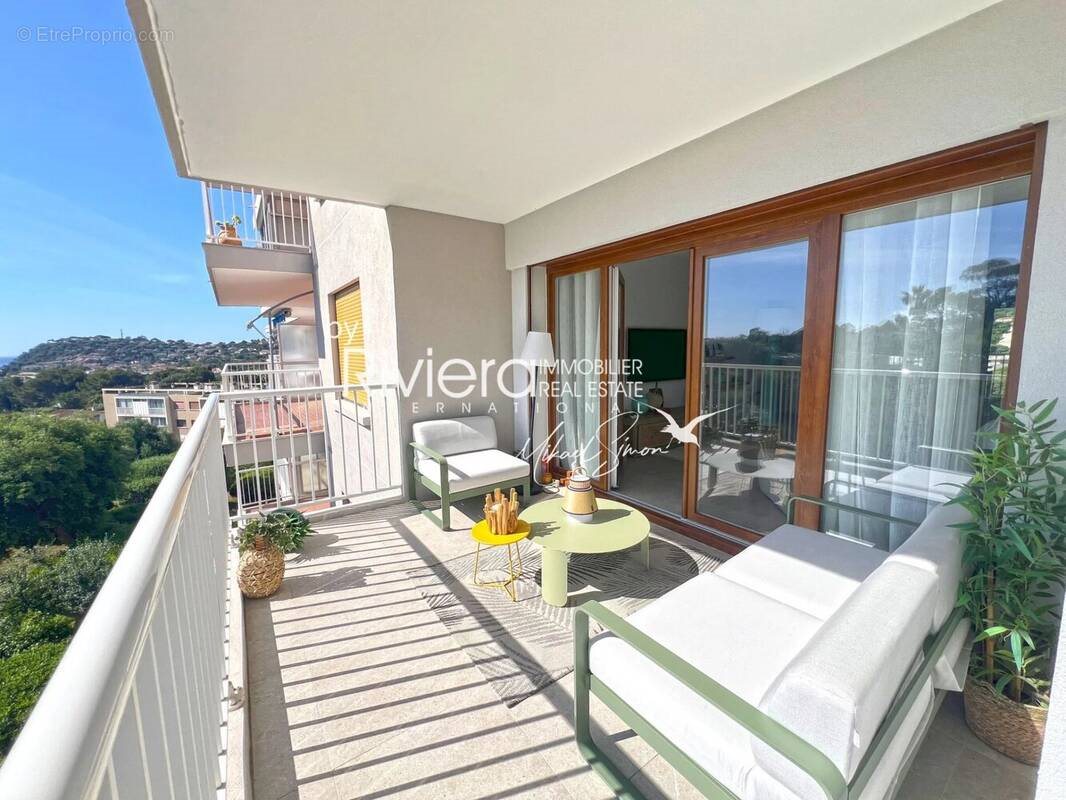 Appartement à vendre, 82m², Cavalaire-sur-Mer