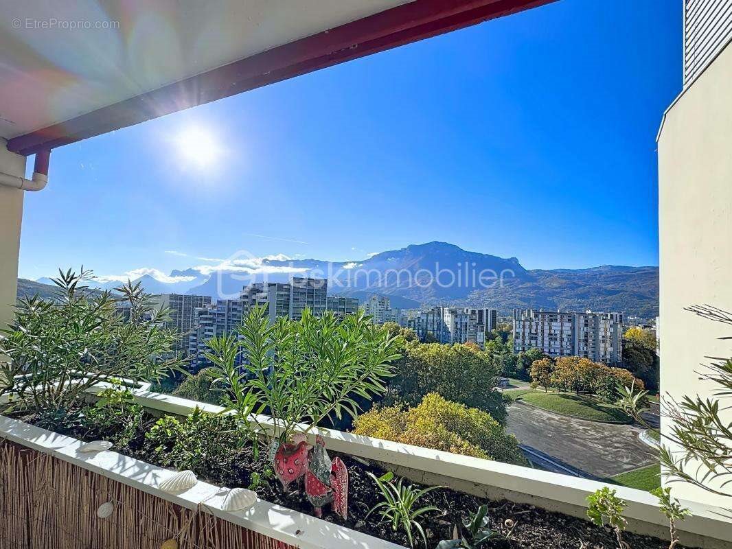 Appartement à vendre, 65m², Grenoble