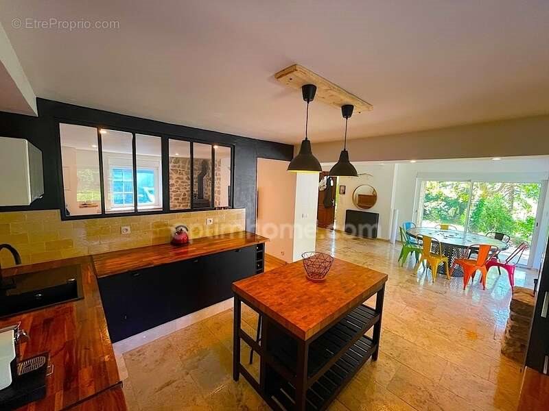 Maison à vendre, 110m², Mouthoumet