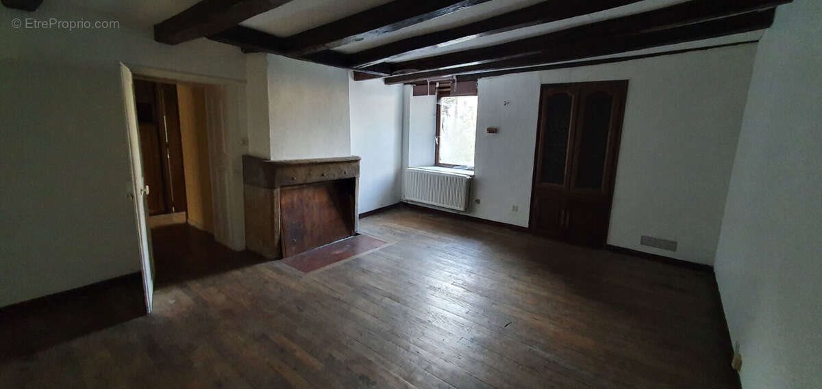 Appartement à vendre, 285m², Mirecourt