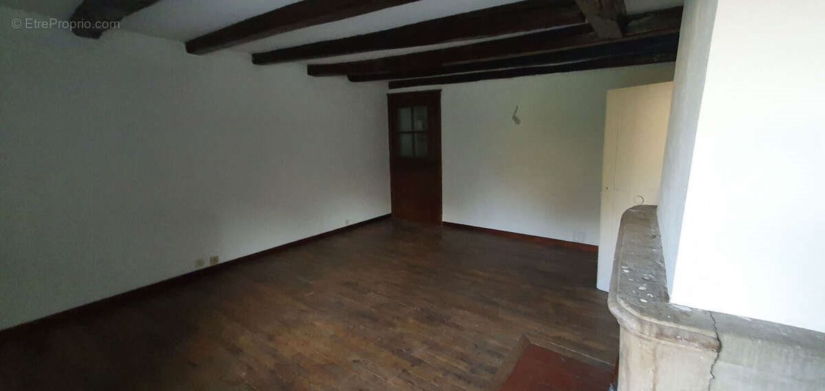 Appartement à vendre, 285m², Mirecourt