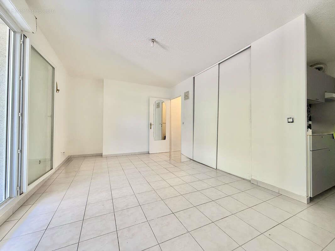 Appartement à vendre, 28m², Marseille 3ème