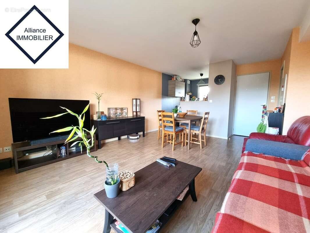 Appartement à vendre, 79m², Montauban-de-Bretagne