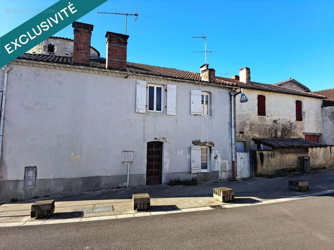 Appartement à vendre, 220m², Roquefort