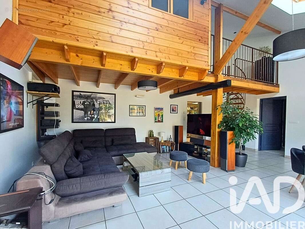 Maison à vendre, 125m², Trégastel