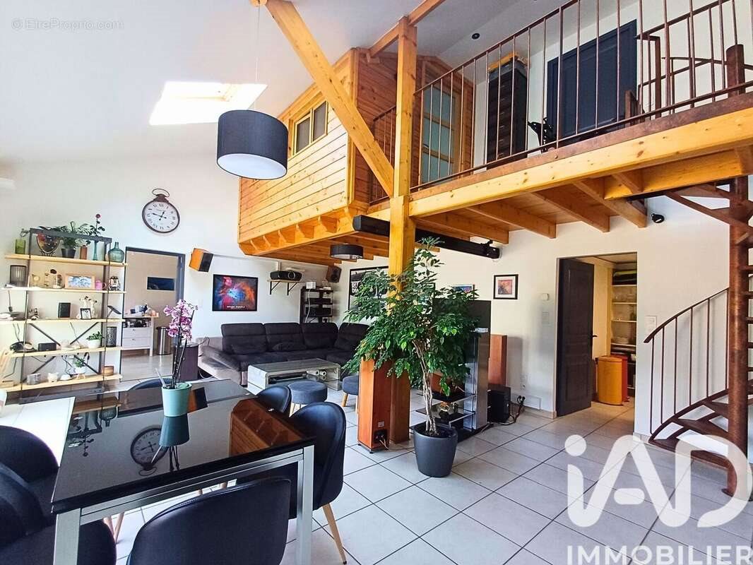 Maison à vendre, 125m², Trégastel