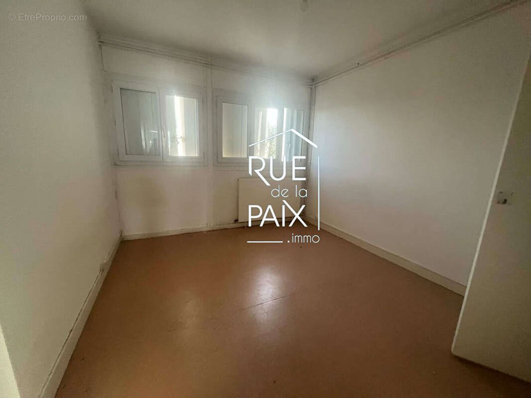 Appartement à vendre, 457m², Naintré