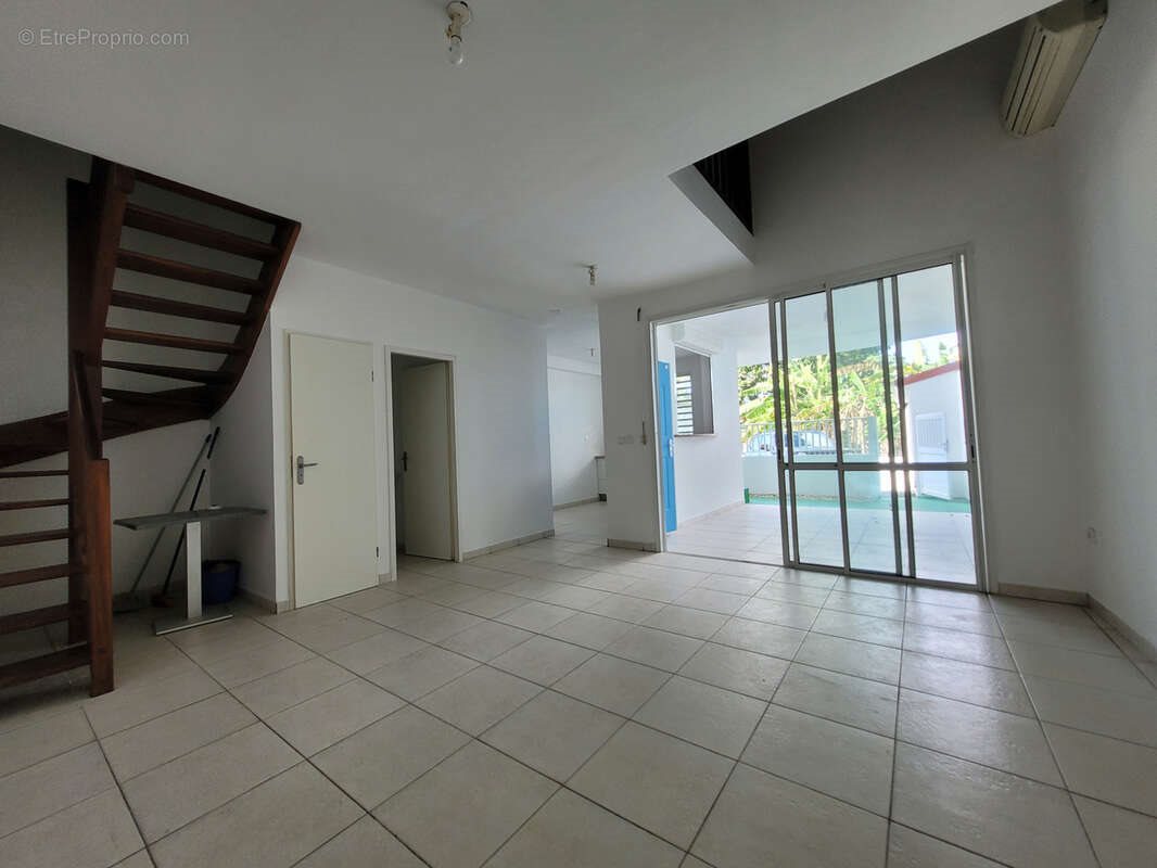 Appartement à vendre, 80m², Baie-Mahault