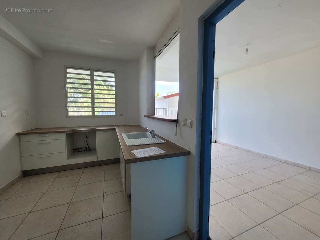 Appartement à vendre, 80m², Baie-Mahault