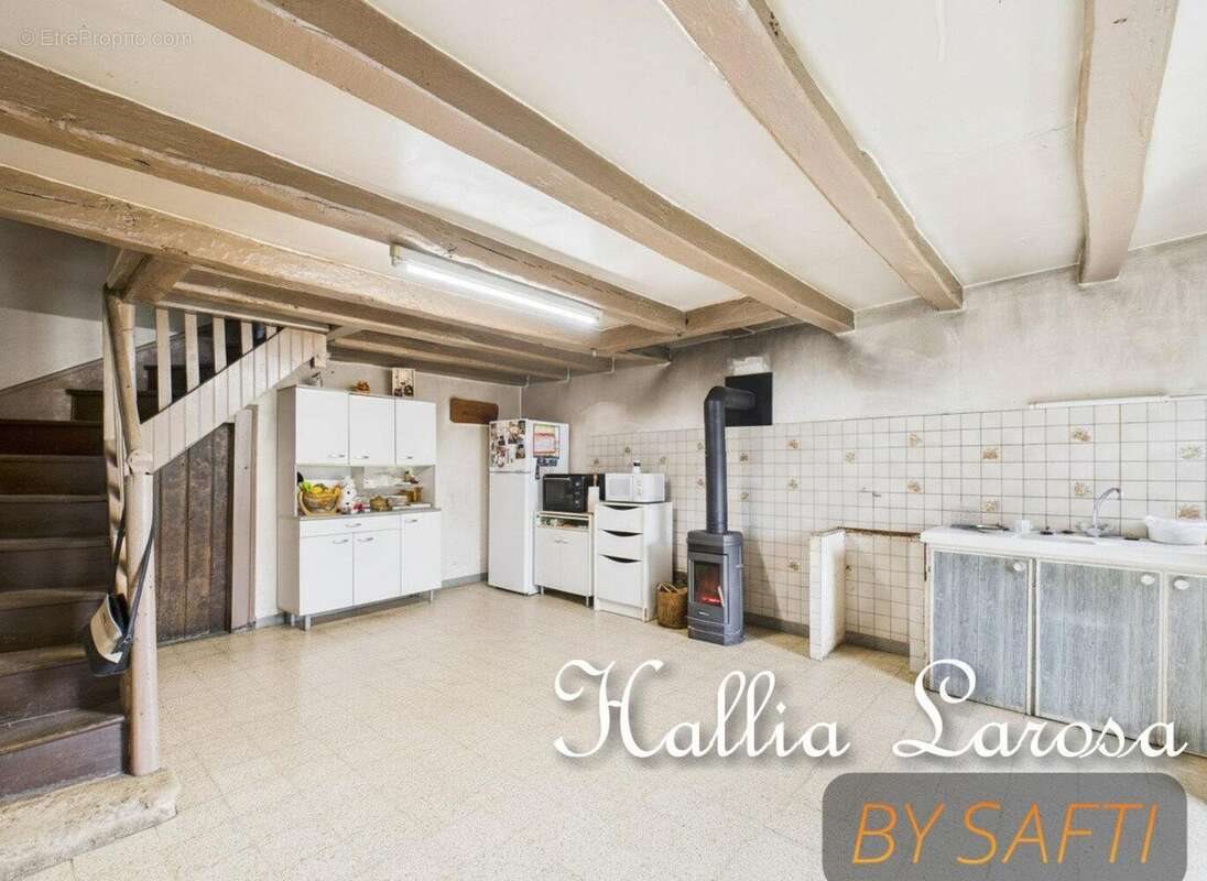 Maison à vendre, 151m², Persac