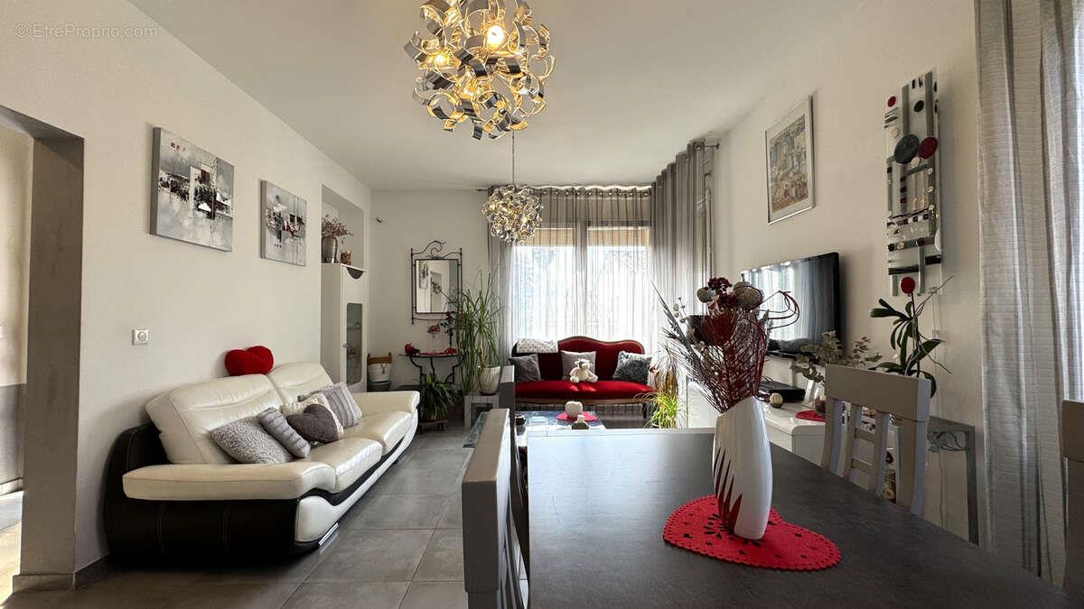 Appartement à vendre, 105m², Nîmes