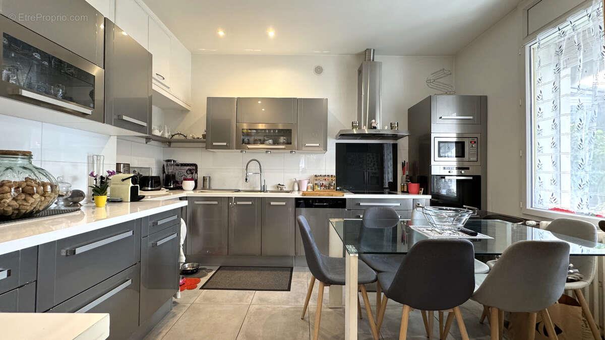 Appartement à vendre, 105m², Nîmes