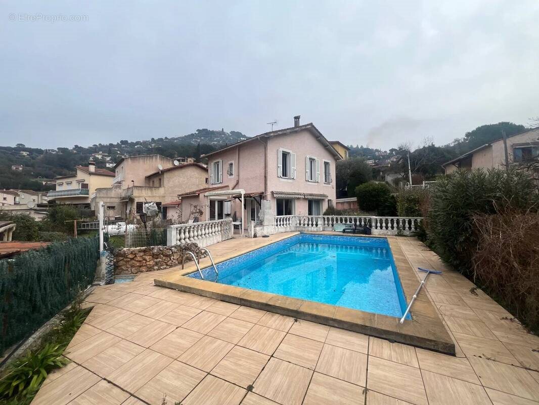 Maison à vendre, 129m², Drap