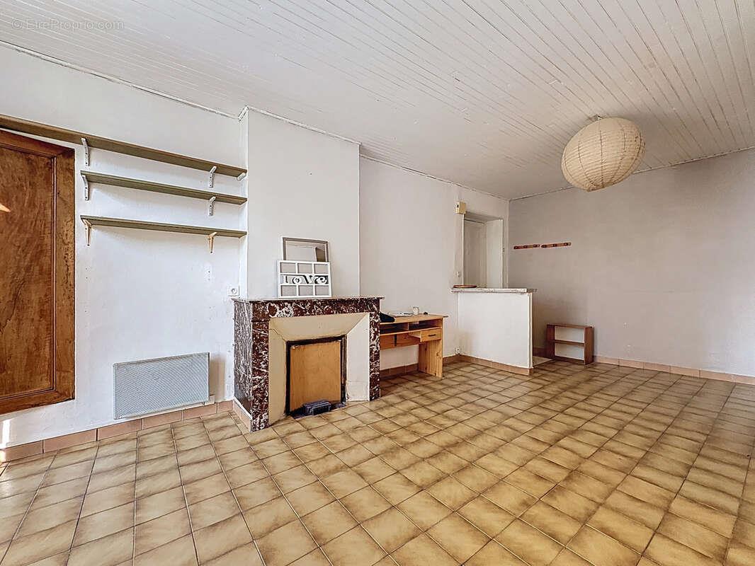 Appartement à vendre, 63m², Nîmes