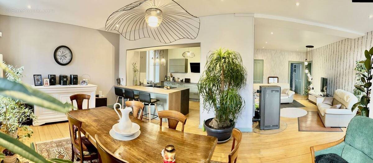 Appartement à vendre, 127m², Vesoul