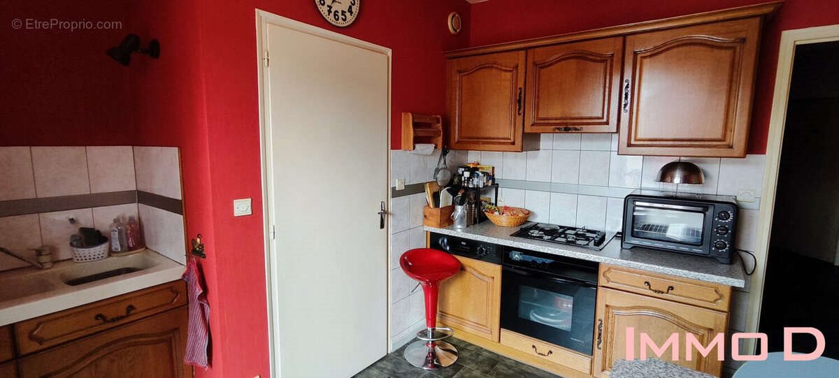 Appartement à vendre, 79m², Thaon-les-Vosges