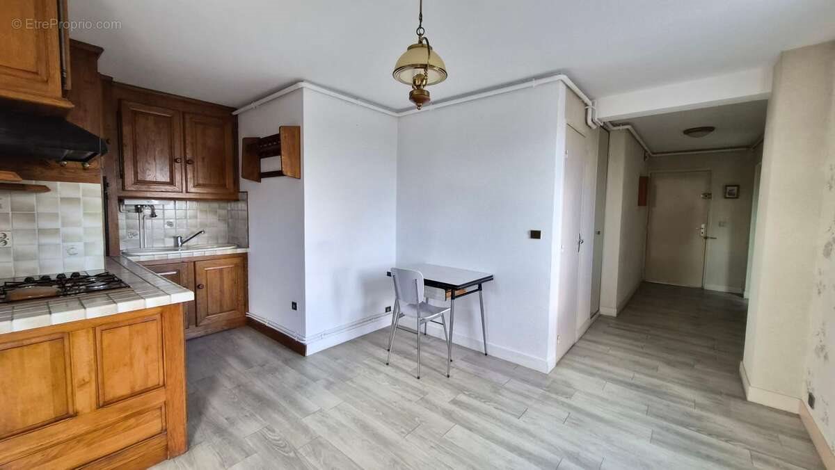 Appartement à vendre, 37m², Lardy
