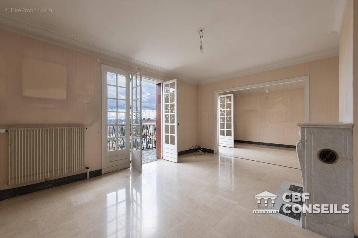 Maison à vendre, 160m², Cébazat