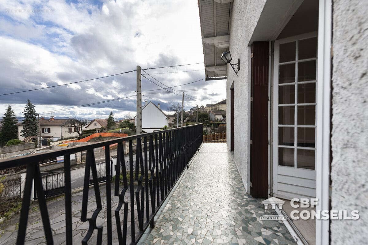 Maison à vendre, 160m², Cébazat