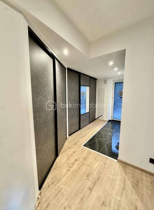 Appartement à vendre, 121m², Betting