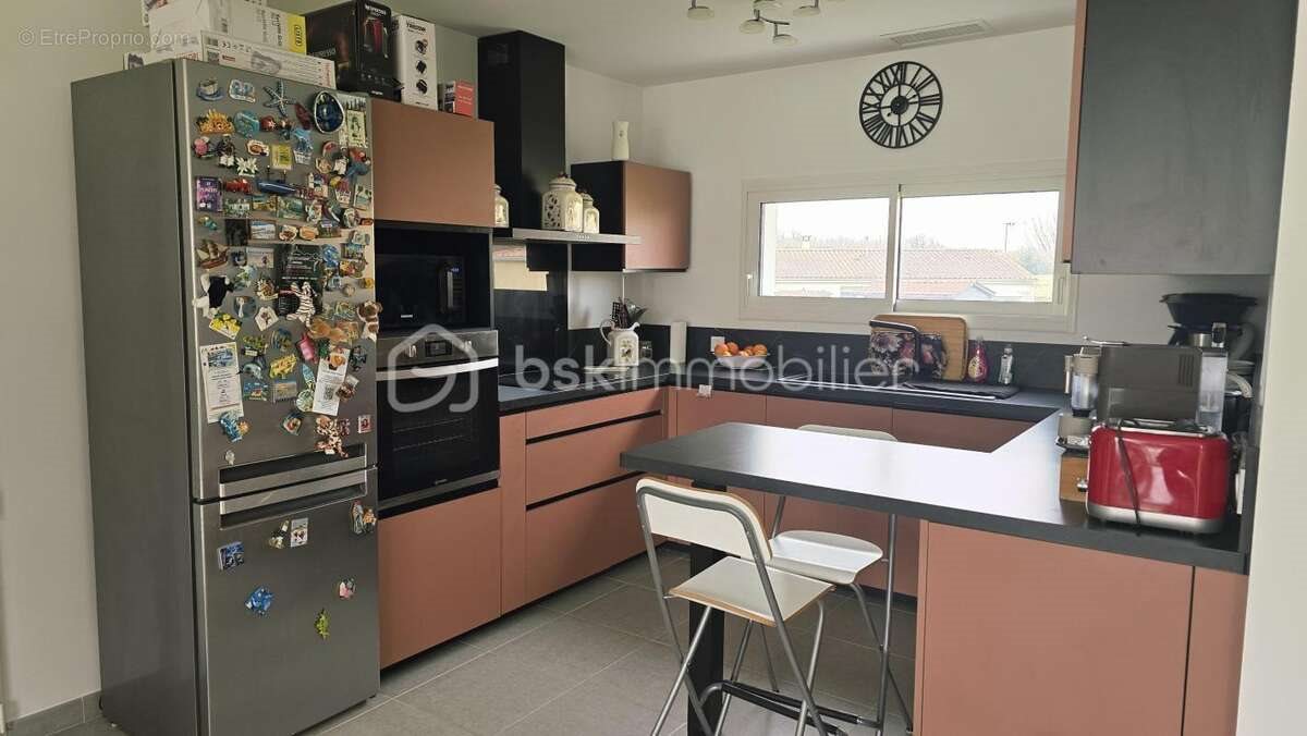 Maison à vendre, 101m², Jonzac