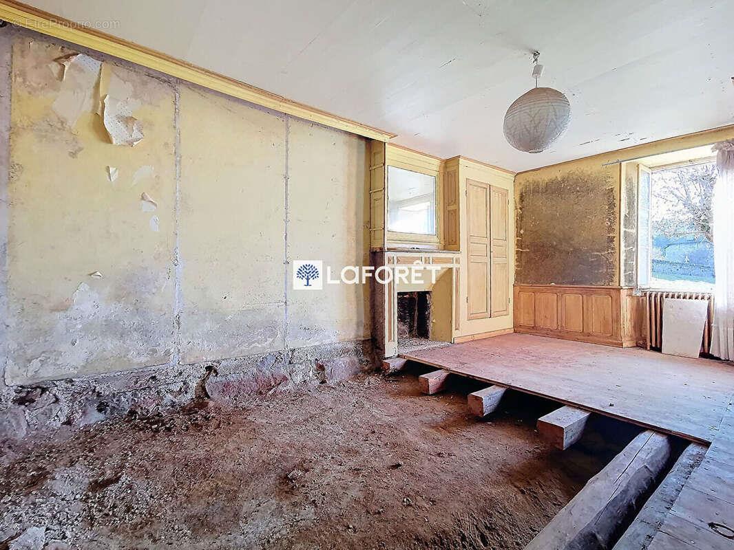 Maison à vendre, 250m², Fournels