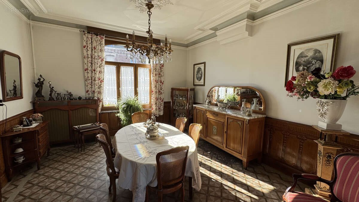 Maison à vendre, 180m², Aix-Noulette