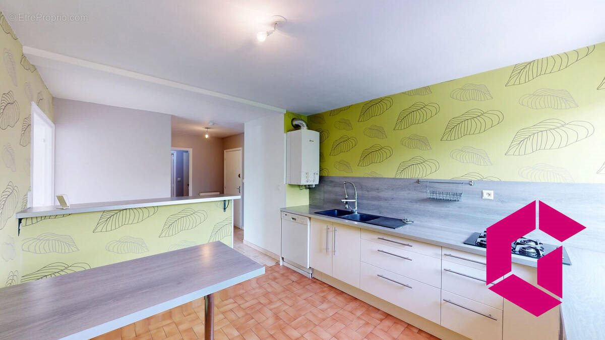 Appartement à vendre, 87m², Le Chambon-Feugerolles