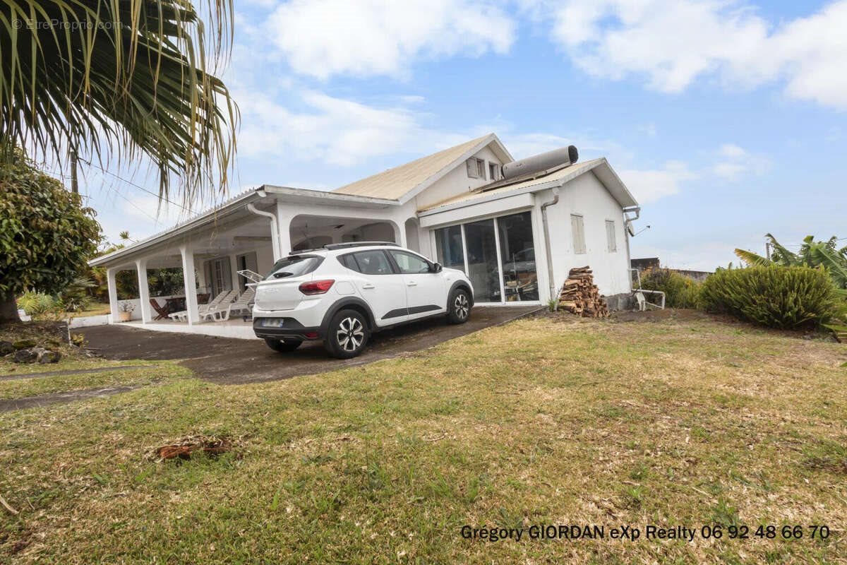 Maison à vendre, 160m², Le Tampon