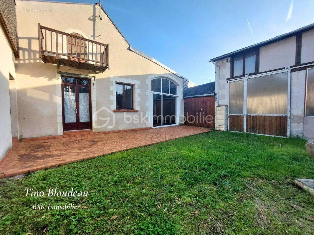 Maison à vendre, 305m², Civray-de-Touraine