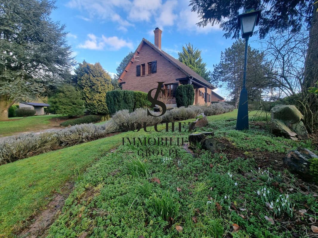 Maison à vendre, 136m², Carency